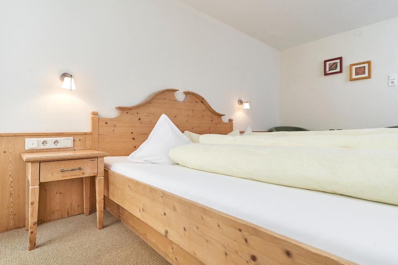 Pension Gruenerhof Зёльден Экстерьер фото