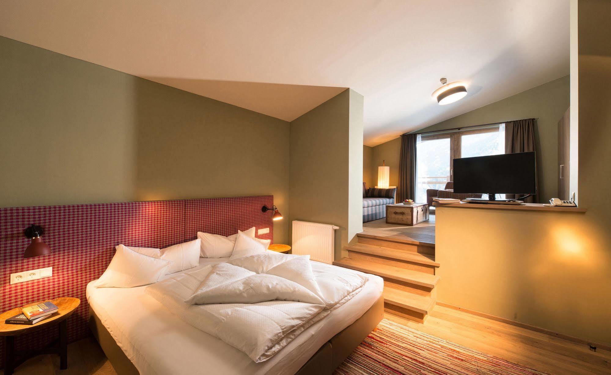 Pension Gruenerhof Зёльден Экстерьер фото